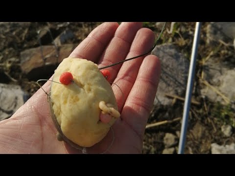 Видео: Эта снасть просто косит карася со дна.Ловля карася на ложку