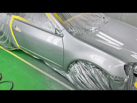 Видео: Покраска автомобиля: серебристая краска без полос и полос «зебра»