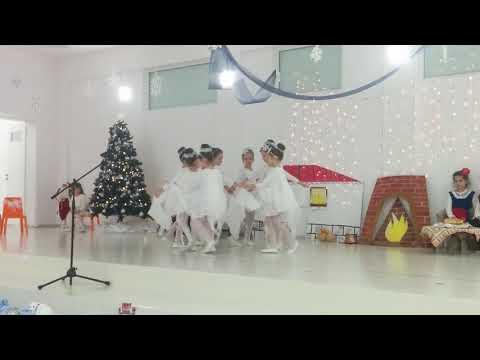 Видео: Снежинки