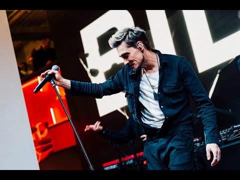 Видео: Дима Билан | Dima Bilan - Я просто люблю тебя (концерт в ДЕПО Три вокзала), 30.12.2022 #димабилан