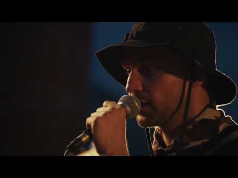 Видео: Kazak – Азарт (Live at Surf Coffee x Atlas)