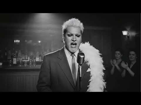 Видео: Ледена кралица - Азис (60s blues cover)