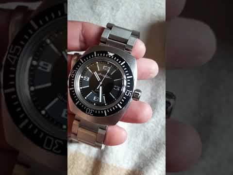 Видео: Сравнительный обзор часов Steeldive & Восток Амфибя