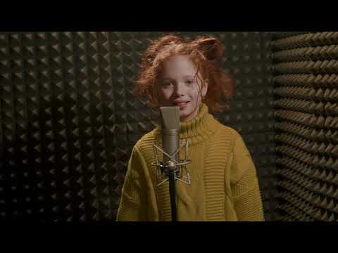 Видео: Вера Брежнева - Близкие люди (Милана Козлова Cover)