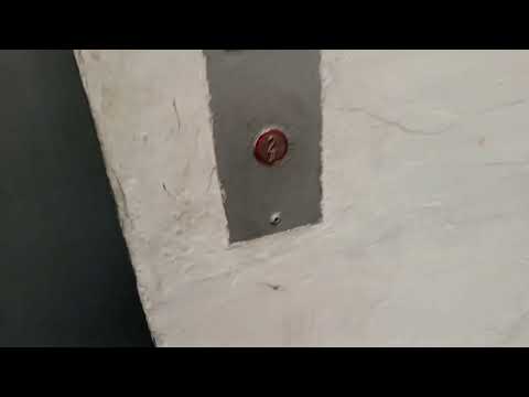 Видео: 🌟 Золотой приказ Лифт КМЗ протон 2021 г. в надземном переходе 