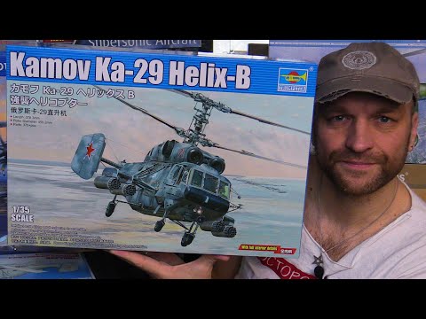 Видео: Интересный обзор большой  модели вертолета Ка-29 и сравнение размеров /Полистаем вертолетные журналы