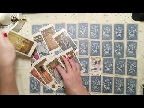 Видео: Что было? Что будет? Аналитика на таро