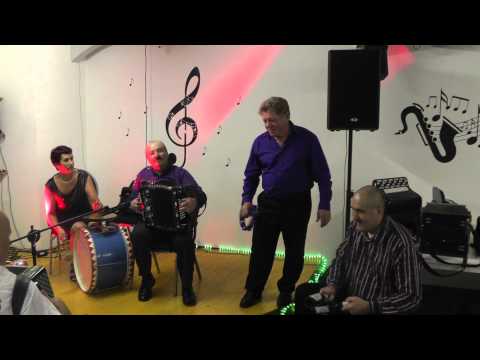 Видео: Весёлые музыканты.