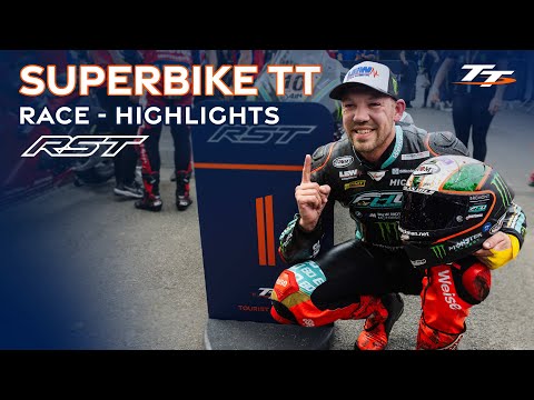 Видео: Гонка RST Superbike TT — лучшие моменты | Гонки TT на острове Мэн 2024 года