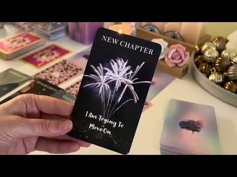 Видео: 💌Кой Ви пише съобщения и ги трие… не ги изпраща…📝🫣❤️✨