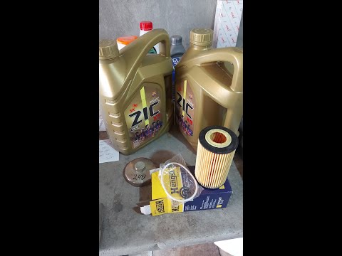 Видео: Mercedes Vito W638 / Замена масла