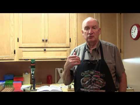 Видео: Перезарядка. Как реформировать латунь ~ Используйте то, что у вас есть!