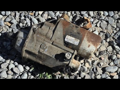 Видео: Быстрый обзор замены стартера дизельного двигателя Cummins 5.9 третьего поколения для Dodge Ram 2...