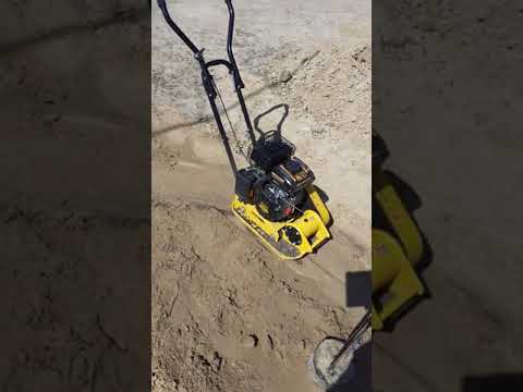 Видео: Виброплита Champion PC 5332F . компактная, мощная, моневренная. Часть 1