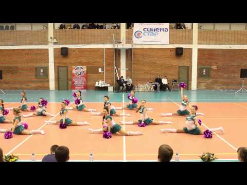 Видео: Черлидинг Данс 2015 "IstFak"