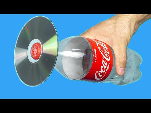 Видео: Прикрепите компакт-диск к пластиковой бутылке! Это нужно каждому дому, но никто этого не делает.