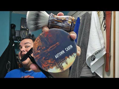 Видео: Внимание: после бритья вам может захотеться блинов и сосны 🥞🌲 | Осенний домик Макдаффа