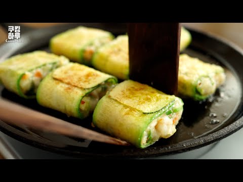 Видео: Хрустящий снаружи! Влажный и пухлый внутри! Карманный блинчик с цуккини и креветками!! Вкусный!