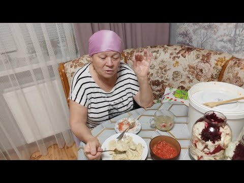 Видео: Самая вкусная и полезная КАПУСТА //пробую - пельмешки с хреновиной //