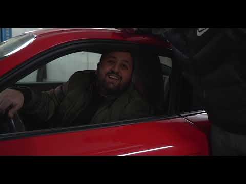 Видео: PORSCHE 911 vs NISSAN GTR Продолжение обзоров от Дыма и Detailing V12