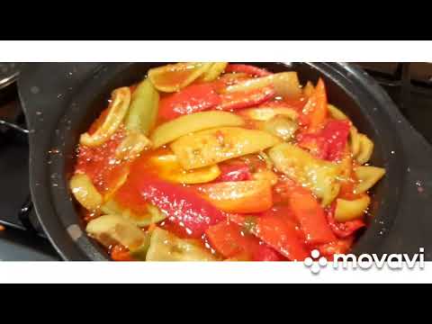 Видео: Помидоры для всего! Вкусная закуска из перца и помидор.