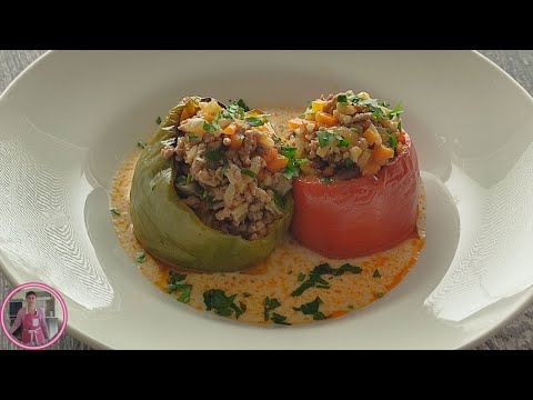 Видео: Пълнени чушки с кайма и ориз, рецепта от А до Я👩‍🍳, subtitles available