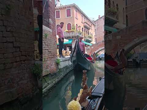 Видео: С ГОНДОЛА ВЪВ ВЕНЕЦИЯ 🥰🥰🥰