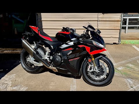Видео: APRILIA ВЫПУСТИЛА ОРУЖИЕ😯 | ПЕРВЫЙ ЗАВОДСКОЙ ПУТЬ/ОБЗОР RSV4 2026
