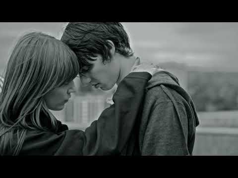 Видео: Пена на чёрном кофе