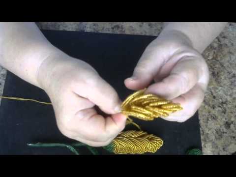 Видео: Акант из бисера. Мастер - класс. Бисероплетение.