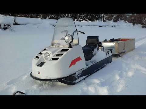 Видео: Длинный буран в глубоком снегу.
