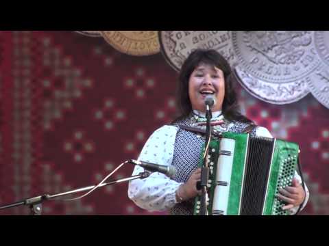 Видео: Анна Плотникова. Уходишь - уходи. Гербер в Москве 2015.