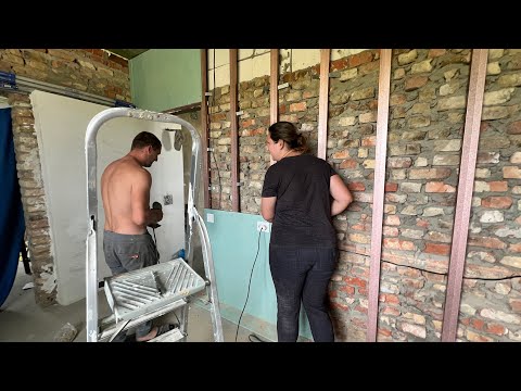 Видео: Робота триває / Посилки від підписниці / Наш врожай із пізніх посадок / Зашиваємо кухню