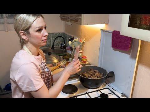 Видео: Приехали Родители Мужа / Специфический Запах Баранины / Казан Кебаб / Замужем за Казахом / Влог250