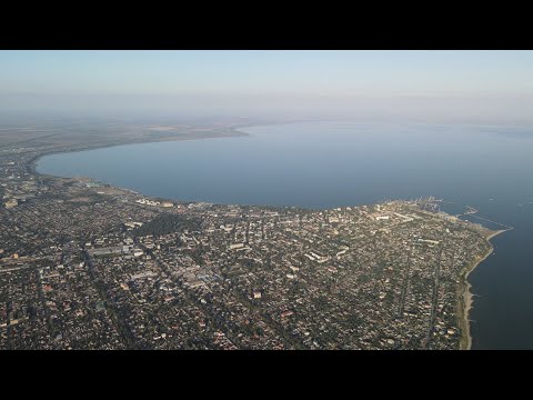 Видео: ТАГАНРОГ   Приморский парк с высоты 1 километр