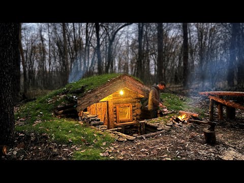 Видео: ЗЕМЛЯНКА у ручья - ЗАЯЦ в ЛЕСУ | МЫШИ и ЧАЙ | МЯСО на УГЛЯХ в фольге