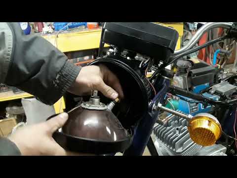 Видео: 11 / Часть.  Минск 125.  Продолжаю процесс сборки....