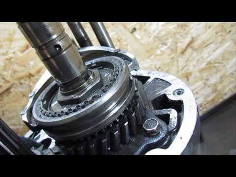 Видео: МАЗДА MPV 1996 год 2,5 тд