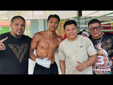 Видео: ТРЕНИРОВОЧНЫЙ ЛАГЕРЬ В МЕКСИКЕ С ПИТБУЛЬЕМ КРУЗА 🇲🇽