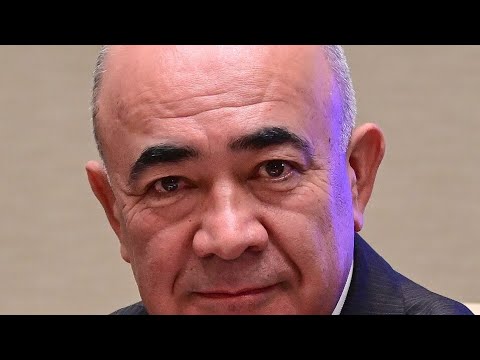 Видео: Зойир Тойирович ва бош вазир Абдулла Арипов , Мусаев Бекзот Анворович -сизларда инсоф- виждон борми?