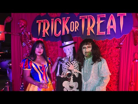 Видео: Хэллоуинская вечеринка в клубе Монтра, конкурс костюмов