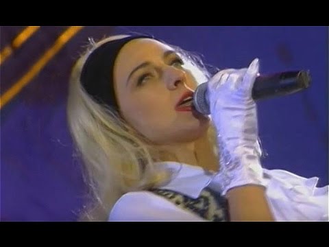 Видео: Татьяна Овсиенко  -  «Не суди»  («Утренняя звезда» 13.05. 1994 год).