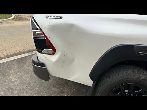 Видео: Ремонт вмятины без покраски