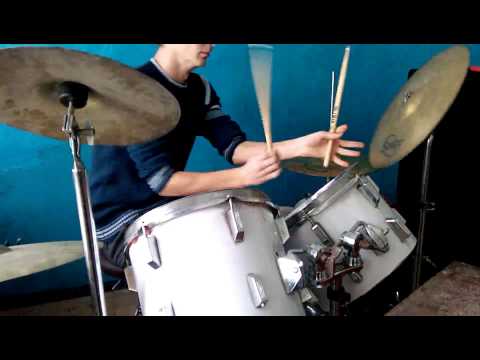Видео: Tracktor Bowling - черта (Drum Cover)
