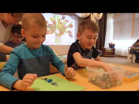 Видео: "Мозаика". Занятие "Путешествие в страну Знаний"