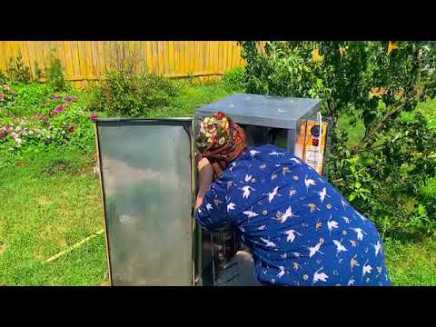 Видео: Диана Строгая зарабатывает копчением на Оборудовании МОСКИТ Колбаса "Москитовского качества".