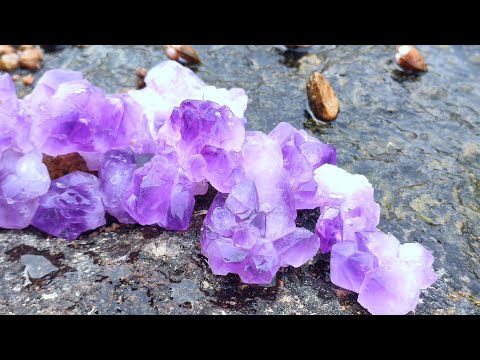 Видео: Реки, полные аметистов. Так легко получить драгоценные камни