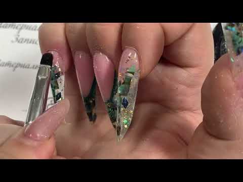 Видео: Наращивание ногтей верхними формами арочный миндаль сравнение с нижними формами