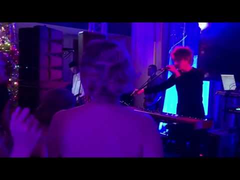 Видео: Земфира — Австралия | Москва (31.12.2017)