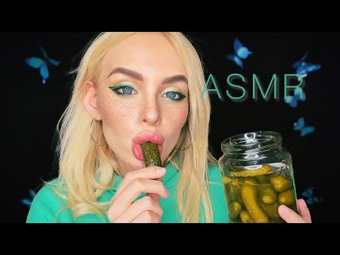 Видео: ASMR Pickle cucumber and Tomato 🥒🍅 / АСМР Хруст ОГУРЧИКОВ 👅/ BIG Crunch